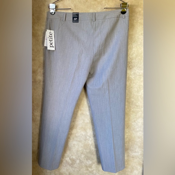 NWT Amanda+Chelsea Lite Grey Ankle Pant Low Rise Slim Hip Petite 6 - Picture 2 of 4